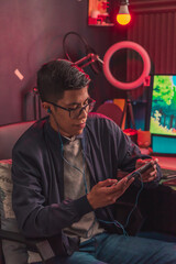 Young man passionate about video games.