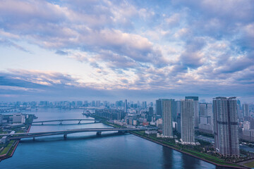 明け方の豊洲から晴海の都市風景 The sky at daybreak in Tokyo, Japan