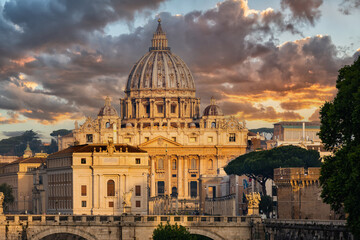 Fototapeta na wymiar Vatican Cathedral of St. Peter