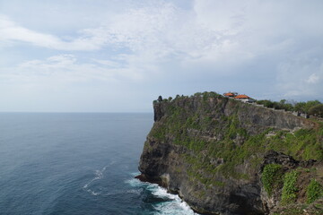 インドネシア　バリ島のウルワツ寺院