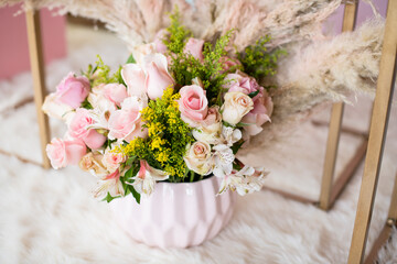 Flower arrangement for wedding floral decoration
