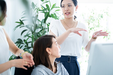 女性が活躍するプロジェクトチーム