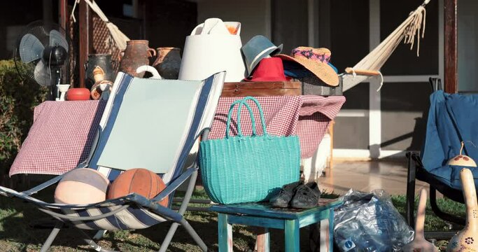 garage sales at the yard