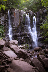 Naklejka na ściany i meble La cascata del Dardagna in appennino a settembre