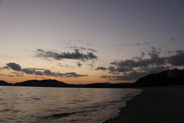 瀬戸内海の夕日！ヒカリ輝くうみとソラ！