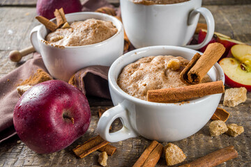 Autumn apple pie mugcake