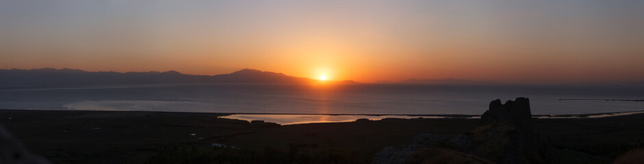 Obraz premium Sunset over Lake Van in Turkey. Panorama