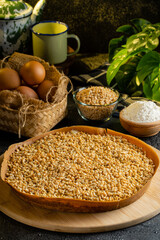 Kue Hok Lo Pan or martabak bangka. The martabak bangka batter is made from a mixture of flour, eggs, sugar, baking soda, coconut milk and water.The batter is cooked upon a thick round iron frying pan 