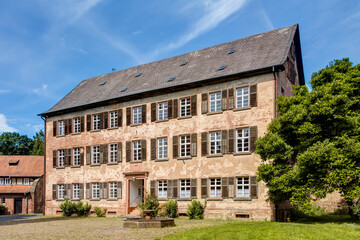 Fototapeta na wymiar Innenhof-Gebäude des Büdinger Schlosses im Wetteraukreis, Hessen