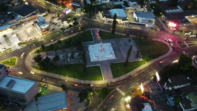 time lapse salvador del mundo