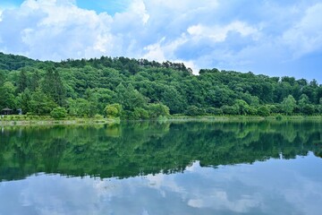 Fototapeta na wymiar 静寂に包まれた夏の蓼科湖の情景＠長野
