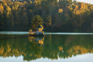 lake gazebo reflection trees autumn
