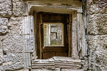 Fototapeta na wymiar old ruins of Preah Khan temple in Angkor Wat, Cambodia 