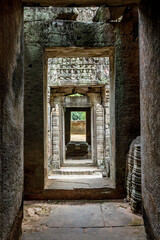 Fototapeta na wymiar old ruins of Ta Som temple at Angkor Wat 