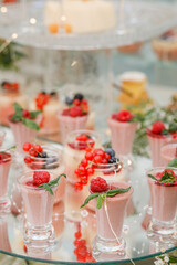 Candy Bar. Delicious wedding buffet with cupcakes. Sweet buffet with cupcakes and other desserts.