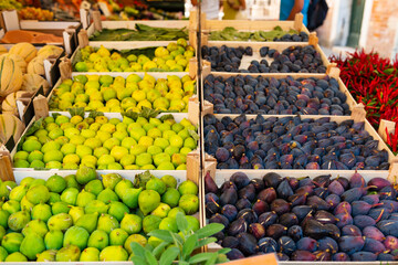 Fresh figs on the market shelves.
