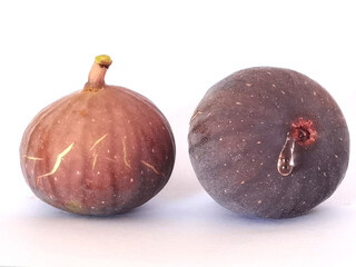 figs black with syrup to run in autumn season