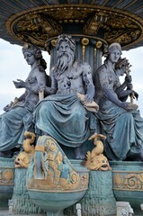 Fototapeta premium Fountain on Place de la Concorde, Paris, France