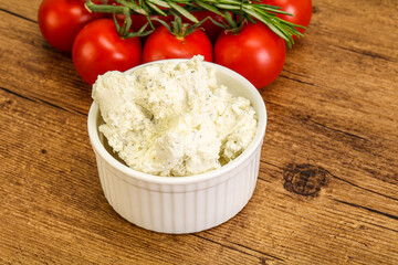 Soft cream cheese with herbs