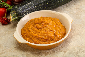 Vegetarian cuisine - Zucchini puree with herbs