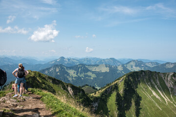 Fototapeta na wymiar Blick von der Rotwand in die Alpenwelt