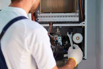 Customer service for the repair and adjustment of the gas boiler. Gas heater maintenance,...