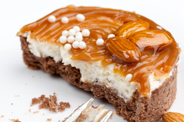 tartlet with salted caramel and nuts with cottage cheese