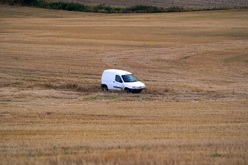 Fototapeta premium car in the field