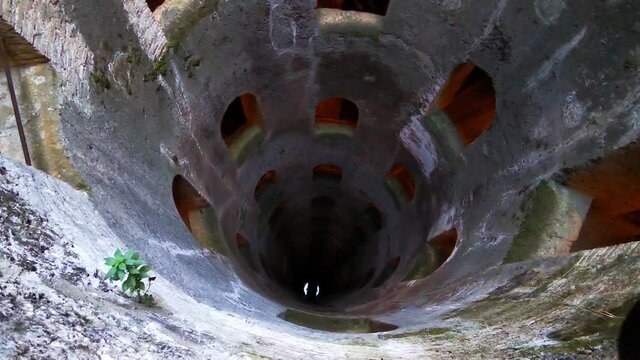 Orvieto is a small village in Umbria perched on a tuff cliff