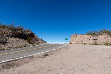 signage sitgraves pass at route 66 near golden valley