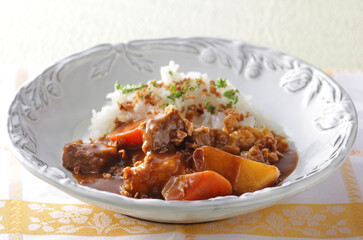 色々な料理にトッピング出来るフライドオニオン