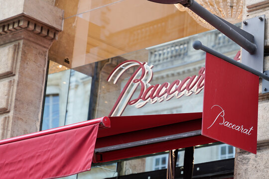 Baccara Bilder Durchsuchen 1,954 Archivfotos, und