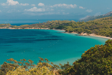Blaue Lagune in Südfrankreich Hyères-les-Palmier 
