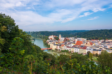 Obraz premium View Over Wasserburg am Inn