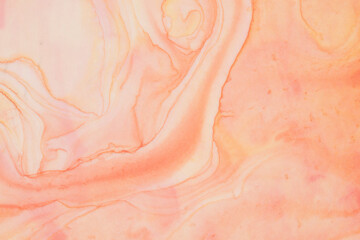 Obraz na płótnie Canvas Abstrakter Farbverlauf von orangen Wasserfarben