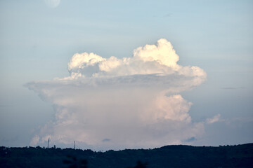 Giant cloud 