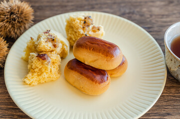 秋の味覚　栗饅頭と栗蒸しパン