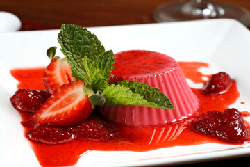 strawberry mousse with strawberry and mint sauce