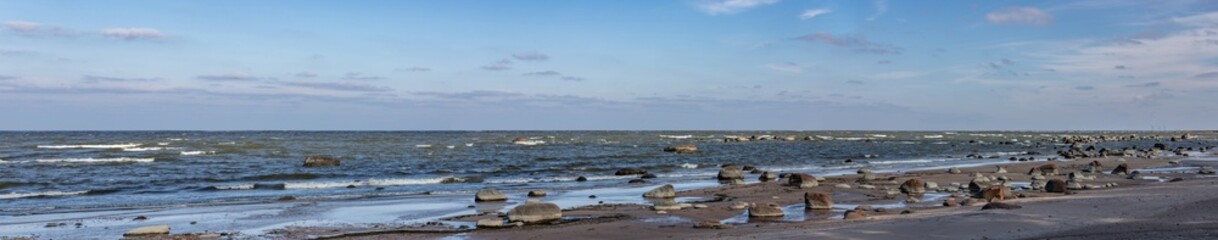 Panoramic view of the bay from the beach.