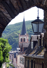 Blick durch das Steeger Tor in Bacharach