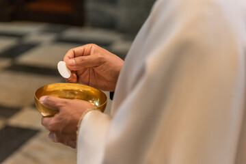 The Holy Bread in the rite of Eucharist