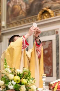 The Holy Bread in the rite of Eucharist