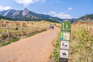 Close up of a sign at the entrance to the Chautauqua Park Hiking area in Boulder, Colorado. © Page Light Studios