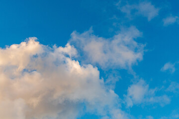Cielo con nubes en el Puerto de la Cruz, isla de Tenerife