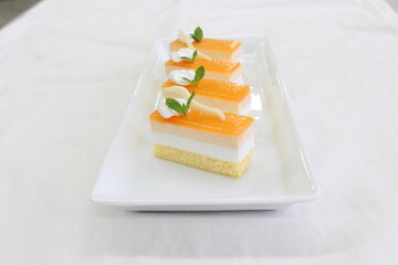 アプリコットケーキ