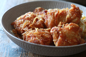 色々な料理にトッピング出来るフライドオニオン