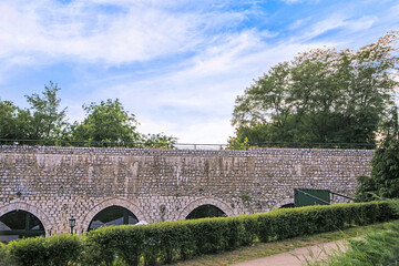 Naklejka premium Wall of an ancient castle in Nis