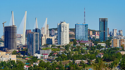 Fototapeta na wymiar new buildings of the city of Vladivostok