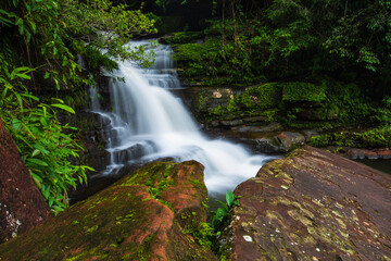 Fototapeta na wymiar Tad Pho waterfall, Beautiful waterfall in nationalpark of Nakhon Phanom province, ThaiLand.