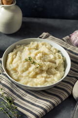 Creamy Homemade Garlic Mashed Potatoes